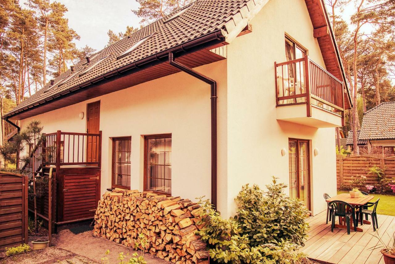 Urlop Przy Wydmach Międzywodzie Exterior foto